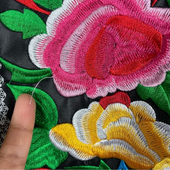 Jaded Gypsy Women’s S/M Embroidered Oversized Denim Shacket Floral Colorful Boho - Picture 9 of 11